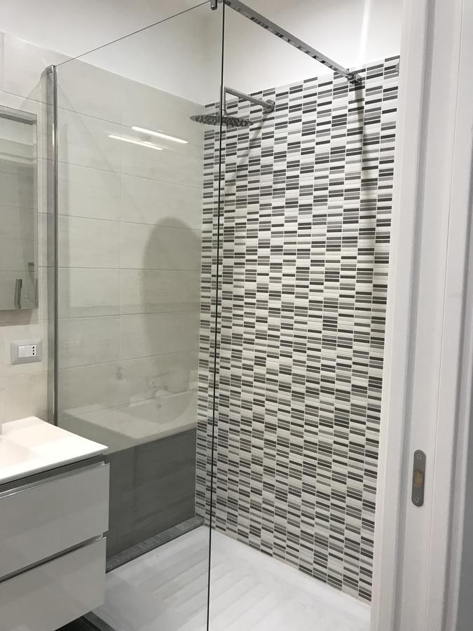 نابولي Chiaia Guest House المظهر الخارجي الصورة