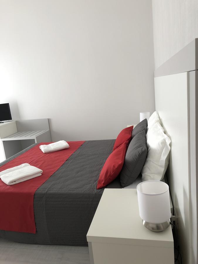 نابولي Chiaia Guest House المظهر الخارجي الصورة