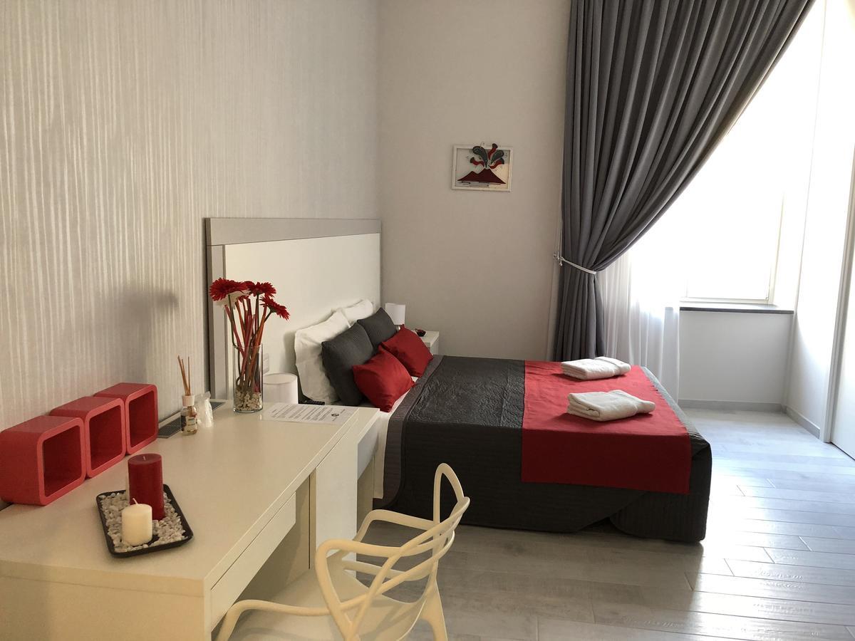 نابولي Chiaia Guest House المظهر الخارجي الصورة