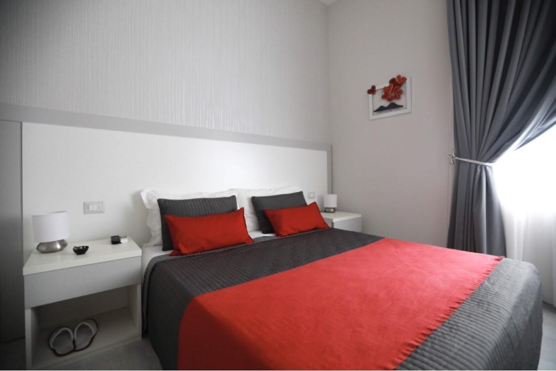 نابولي Chiaia Guest House المظهر الخارجي الصورة