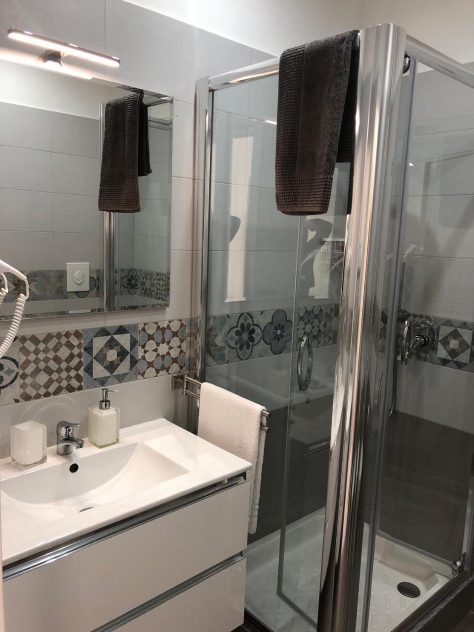 نابولي Chiaia Guest House المظهر الخارجي الصورة