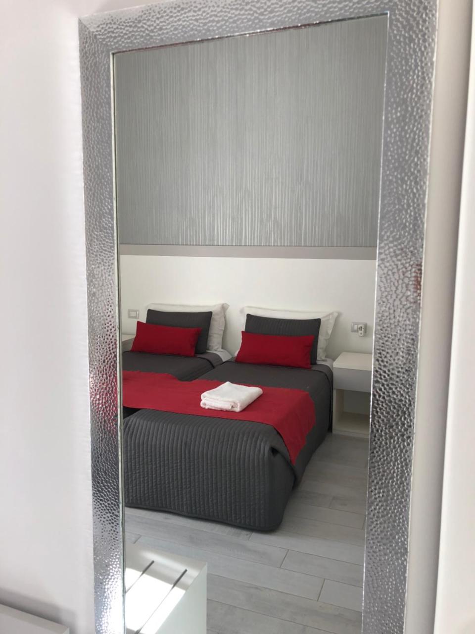 نابولي Chiaia Guest House المظهر الخارجي الصورة